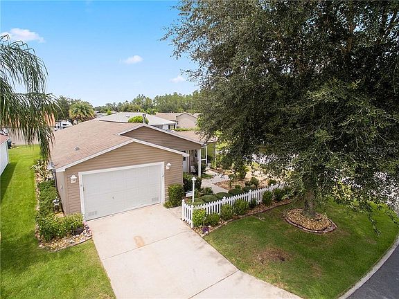 3rd image of 273 Starr Ln