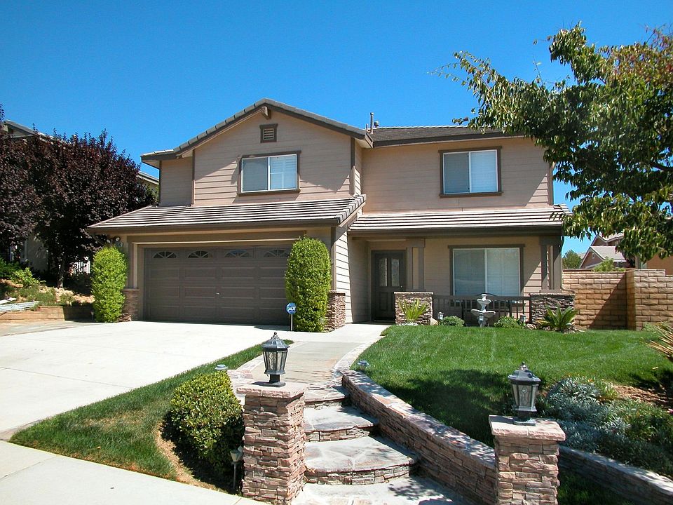 1st image of 28592 Deer Springs Dr