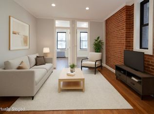 724 10th Ave APT 4A, New York, NY 10019