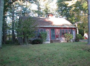 21 Homestead Rd, Middleboro, MA 02346