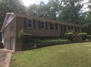 147 Swan Lake Rd, Stockbridge, GA 30281