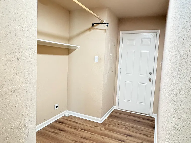 3310 Band Rd — Photo 25