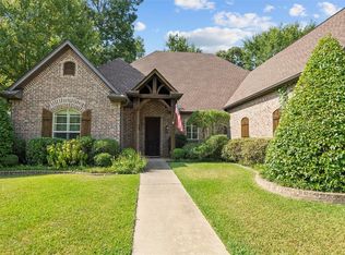 1620 Holly Creek Dr, Tyler, TX 75703