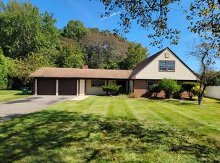 12 Prests Mill Rd, Old Bridge, NJ 08857