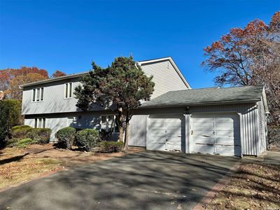24 Timbercrest Lane, South Setauket, NY, 11720