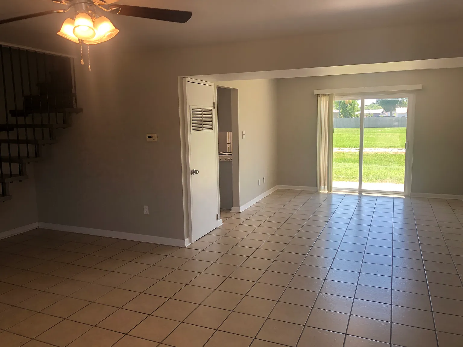 River Park Apartments — Photo 1