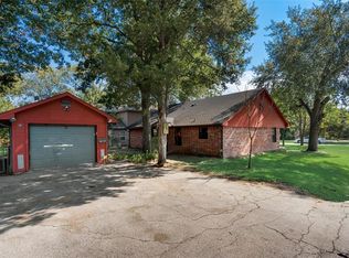 1115 N Frances St, Terrell, TX 75160