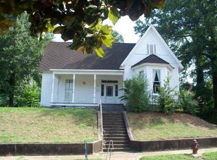 111 Panola St, Water Valley, MS 38965