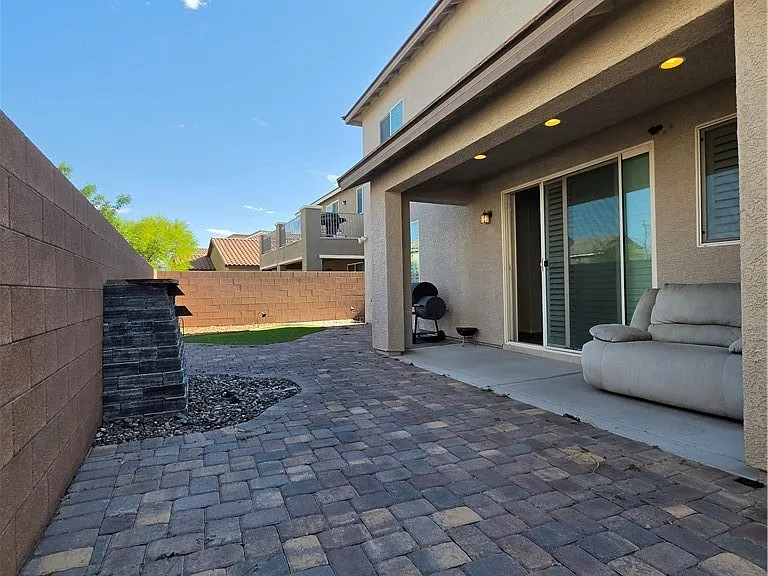 7926 Torreys Peak St — Photo 32