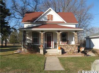 517 W Maple St, Stanley, WI 54768