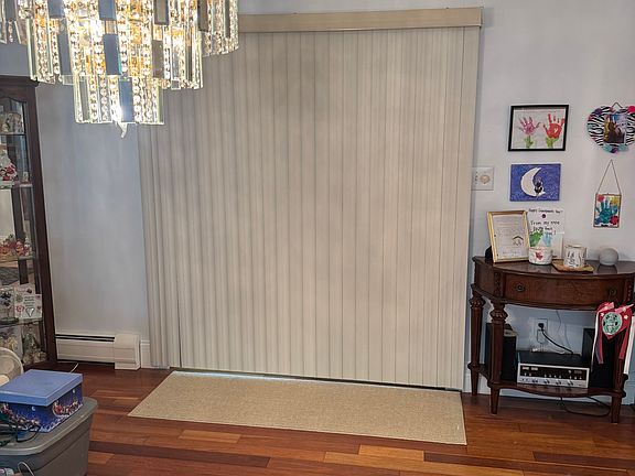 5th image of 623 Laybourne St