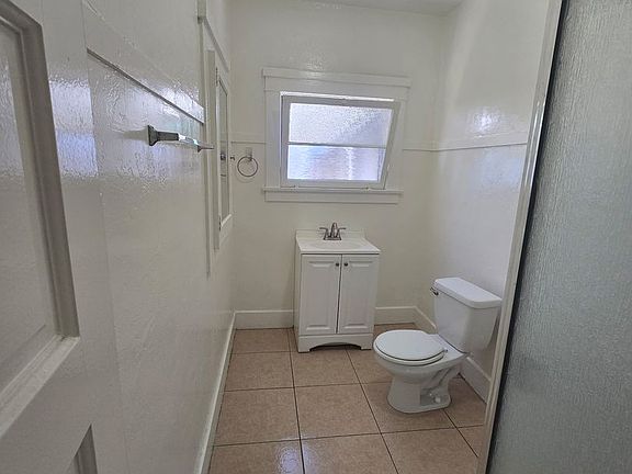 5th image of 295 N Orange St #202-212