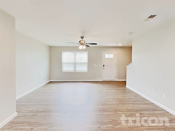 4th image of 711 Jacobs Trl