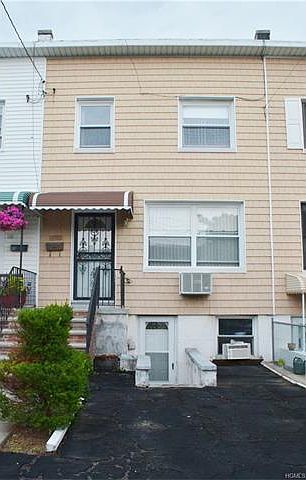1st image of 243 Brinsmade Ave