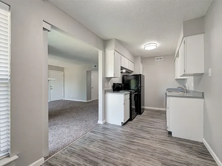 4024 S Douglas Ave #117 — Photo 1