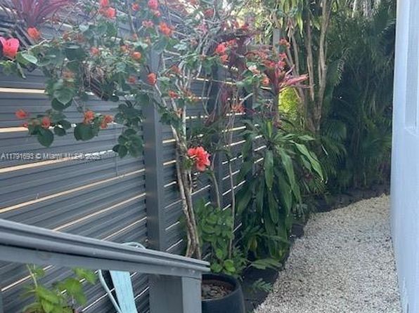 2 NE 44th St, Miami, FL 33137