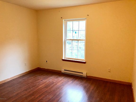 5th image of 1337 Cambell Way