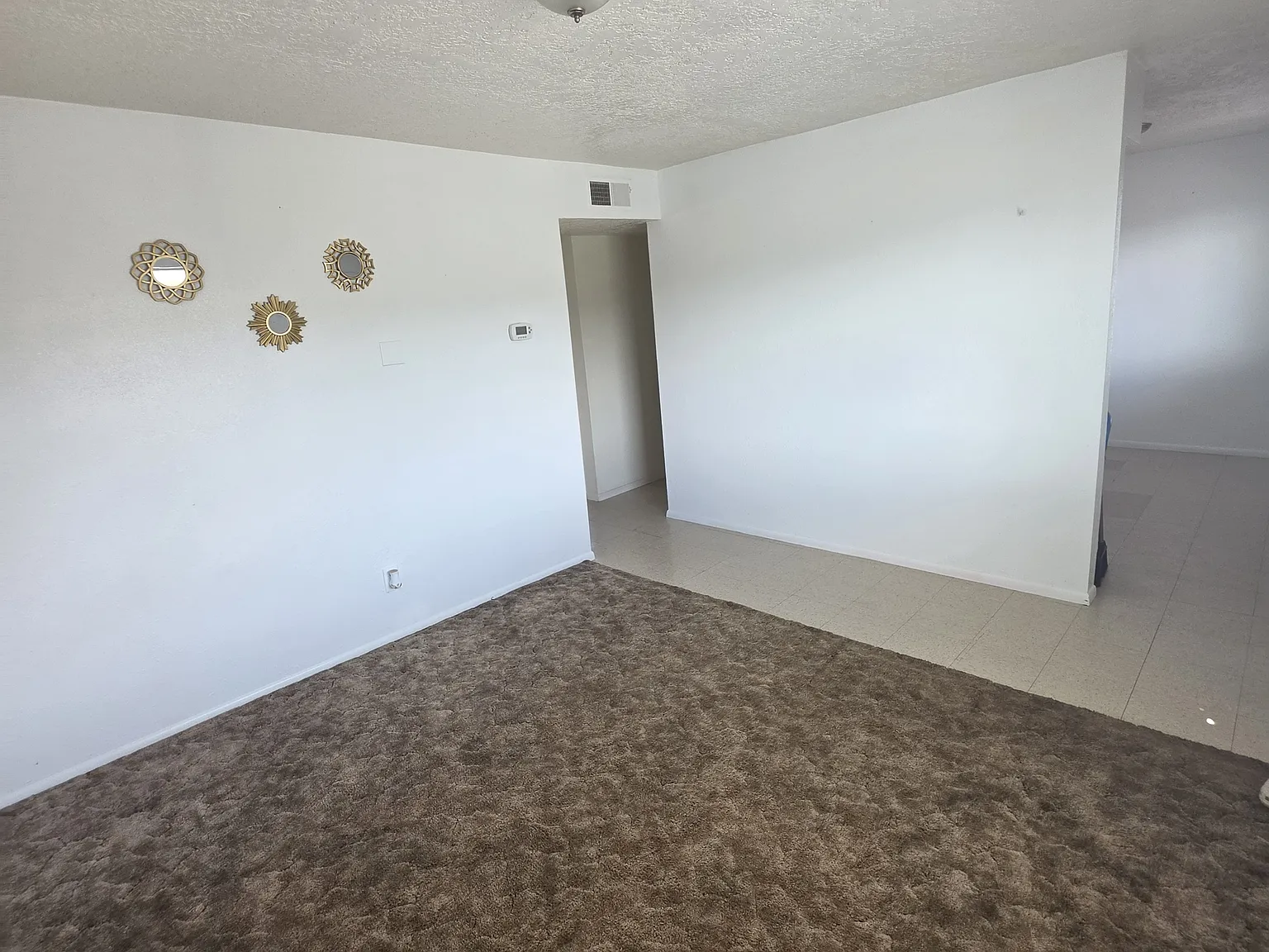 2 bed, 625 sqft, $800 — Photo 3