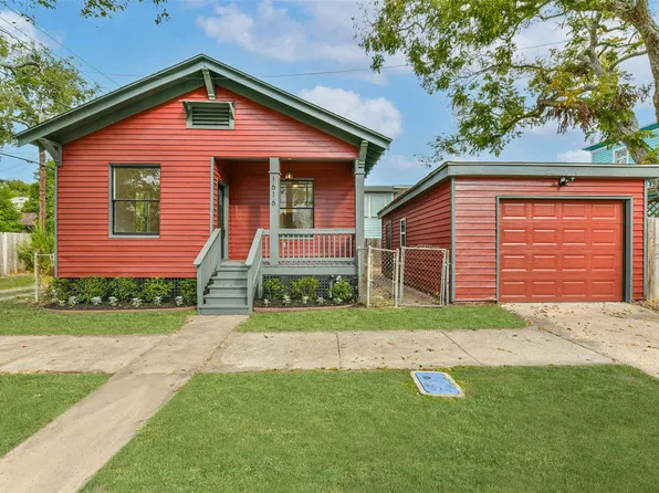 1616 38th St, Galveston, TX 77550