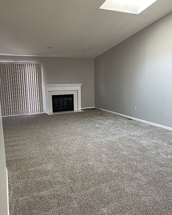 1st image of 49235 Alma Ct