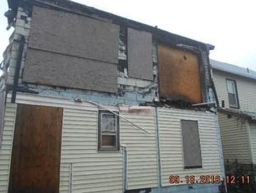 2nd image of 758 Maple St