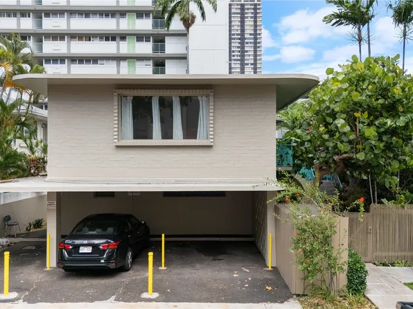 454 Kuamoo St, Honolulu, HI 96815