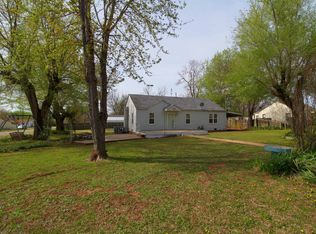 200 W 40th St S, Sand Springs, OK 74063