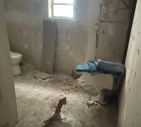 2nd image of 1436 Church Ave