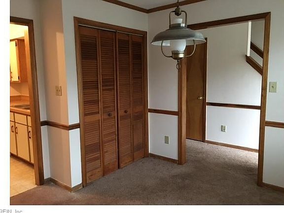 3rd image of 119 Choisy Cres