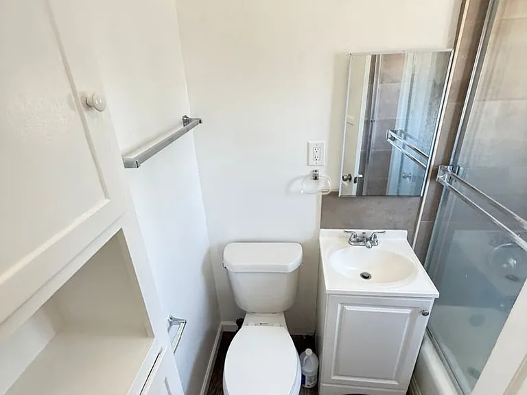 Top-Floor Corner Gem in the Heart of Normal Heights — Photo 6