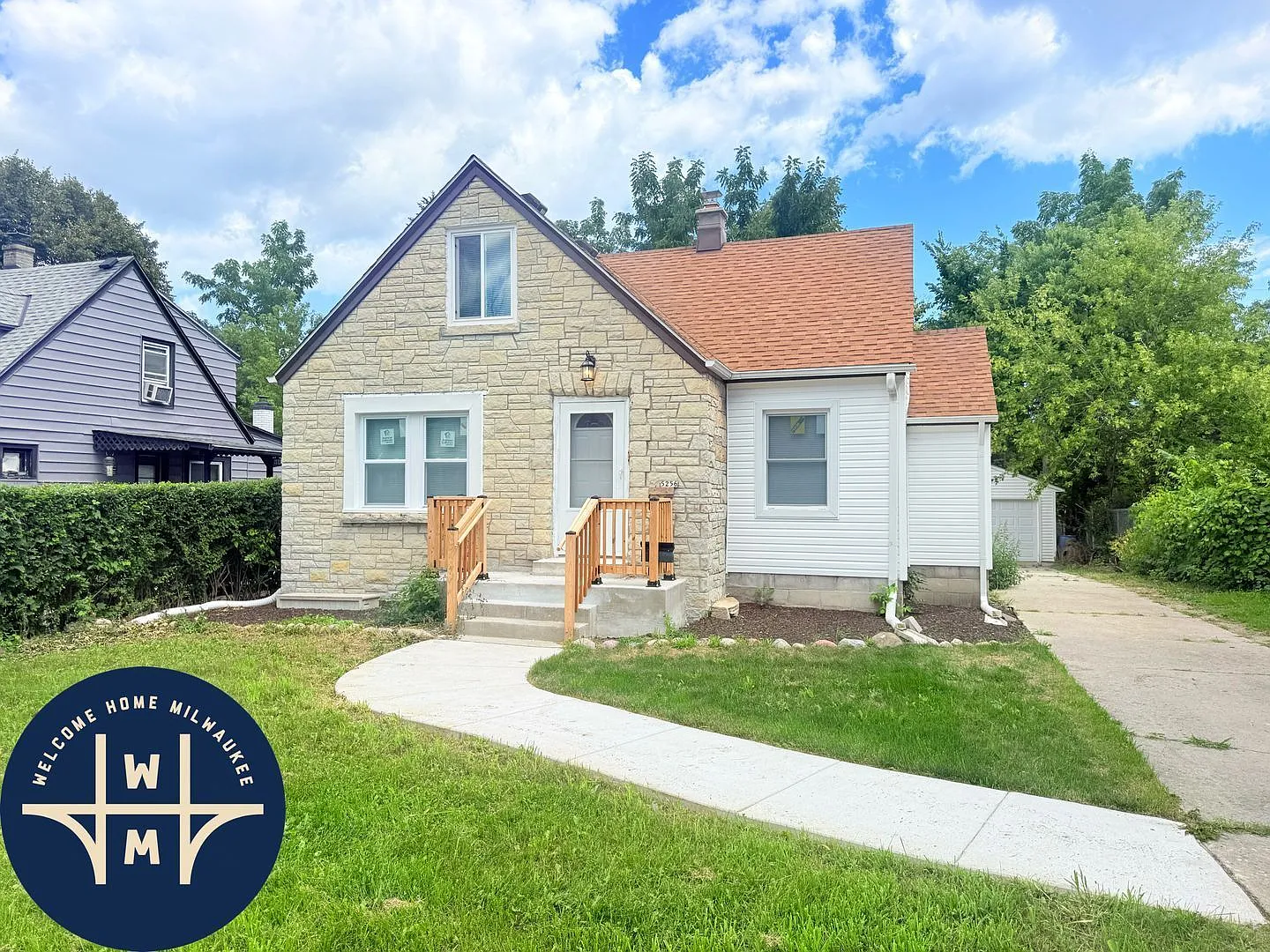 3 bed, 1.0 bath, 1274 sqft, $1,598 — Photo 1