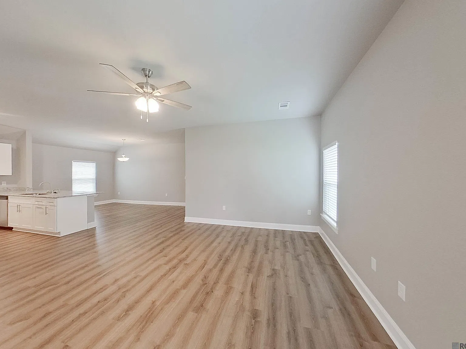 3 bed, 1618 sqft, $1,995 — Photo 4