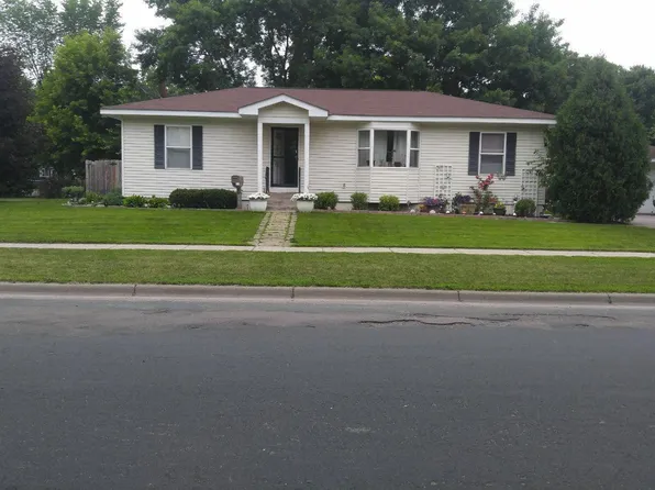 5500 Emerson Ave N, Brooklyn Center, MN 55430