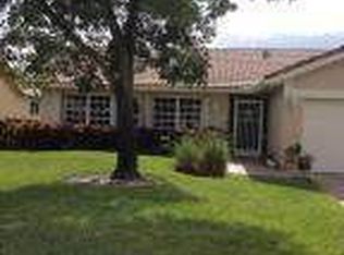 7797 Cloverfield Cir, Boca Raton, FL 33433