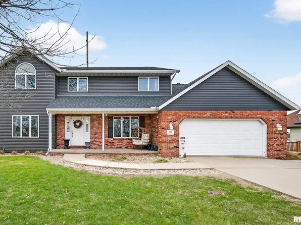 112 Heatherview Dr, East Peoria, IL 61611