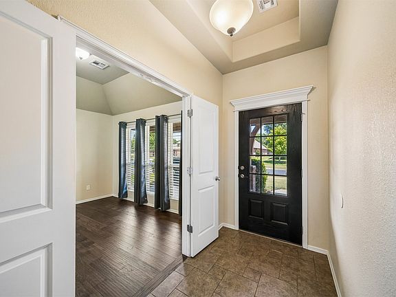 4th image of 10582 N 121st East Ave