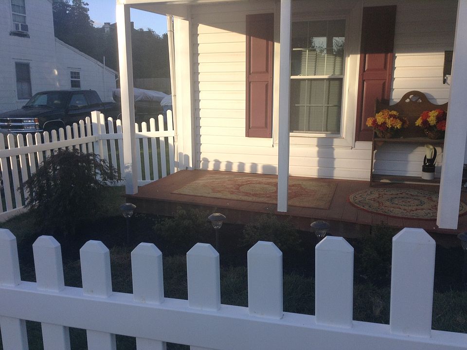 1st image of 2218 Columbia Ave