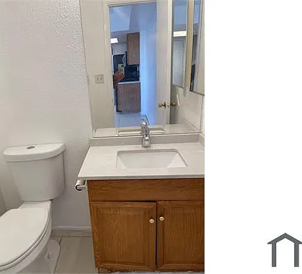 4404 E Wood St — Photo 5