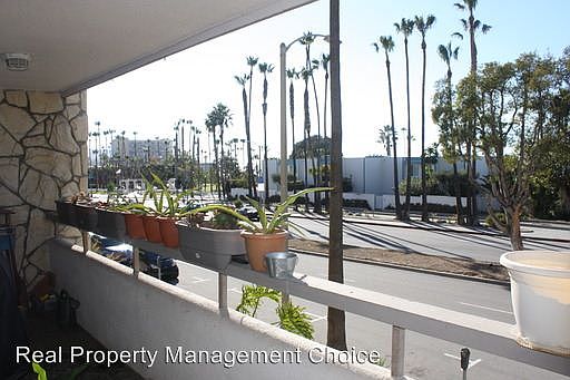 5th image of 230 S Catalina Ave APT 106