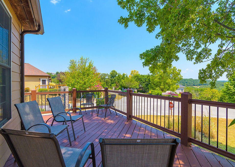 1st image of 25 Mountain View Court