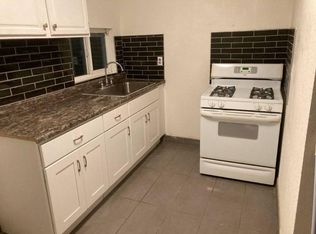 8294 Banana Ave #D, Fontana, CA 92335