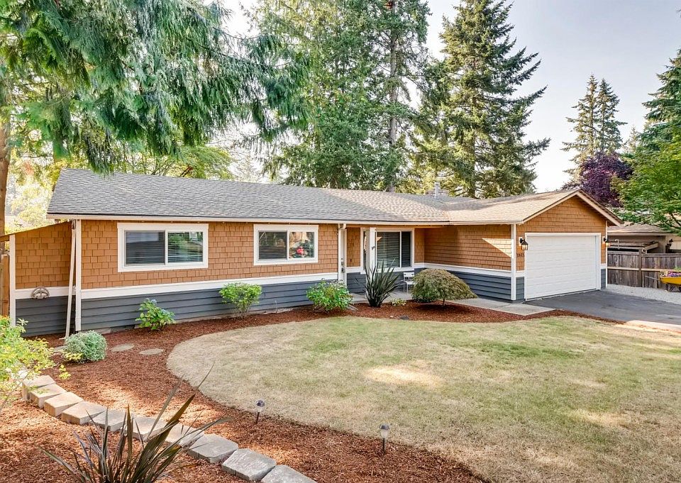 1st image of 10615 169th Ave NE