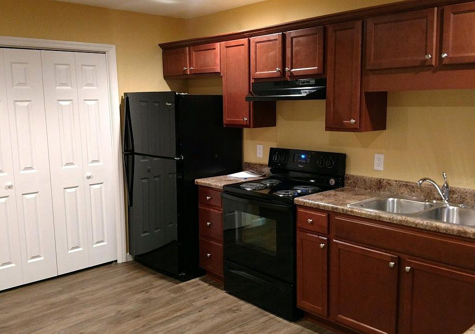 Kitchen with Utility Room