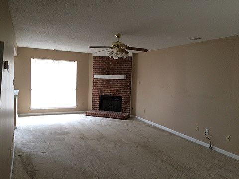 3rd image of 230 Oakland Hills Dr