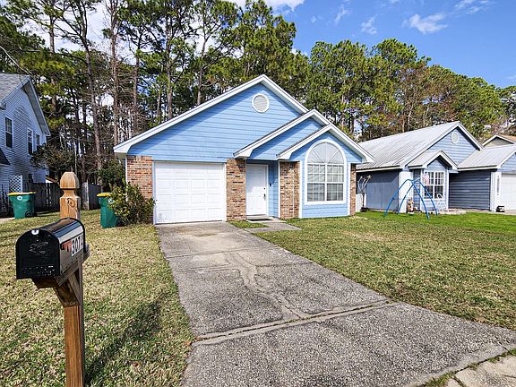 3rd image of 3074 Yorktown Cir
