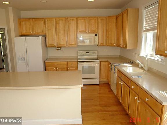 5th image of 13748 Tuscarora Ct