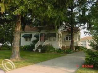 17095 22 Mile Rd, Macomb, MI 48044