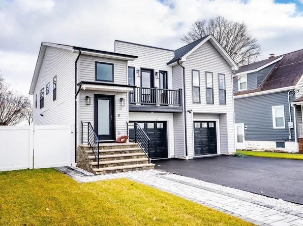 207 Cavell St, Roselle, NJ 07203