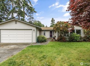 1213 Independence Ct, Oak Harbor, WA 98277