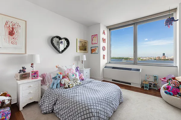 Rented by Compass | media 20